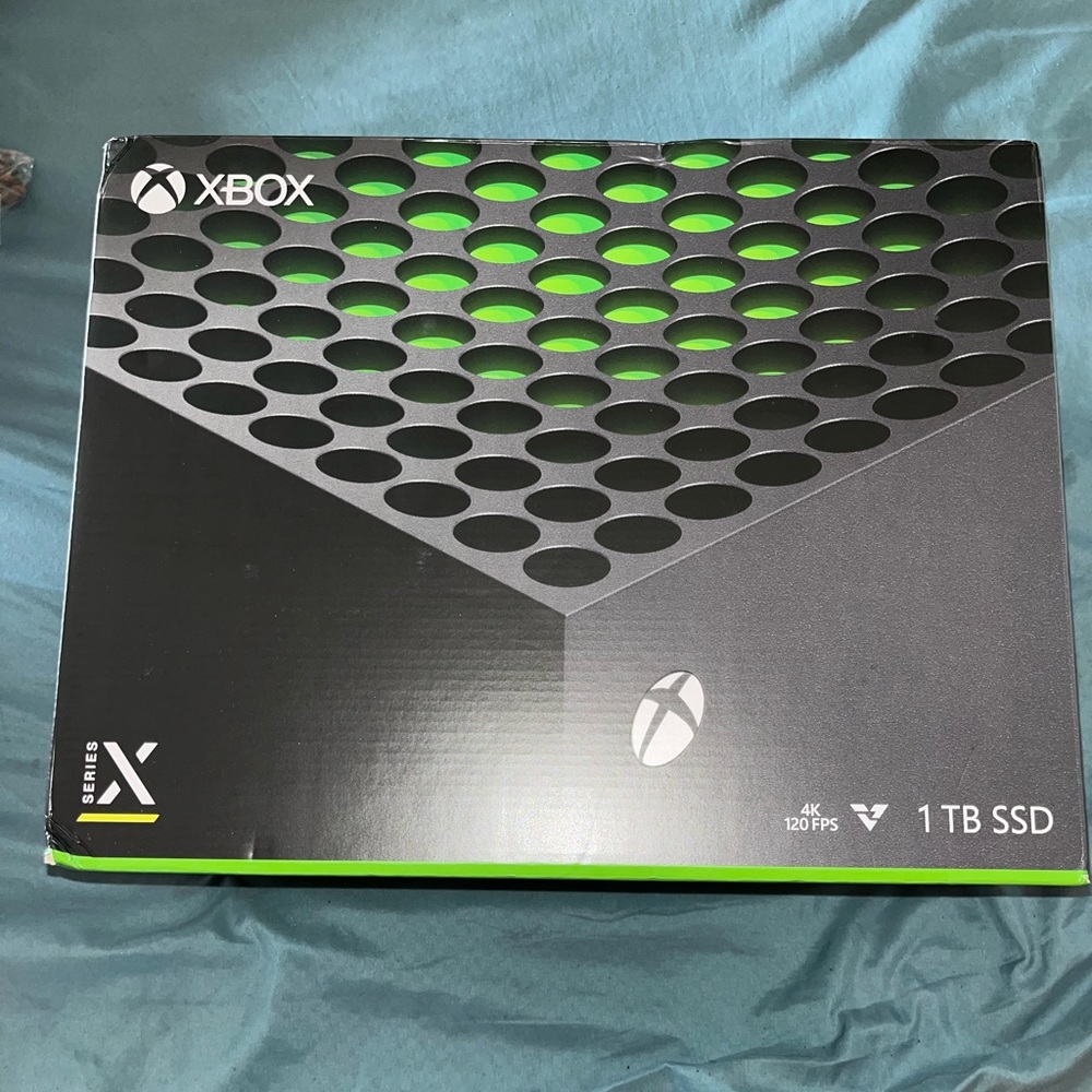 Brand new Xbox series X all black comes with 24 months game pass ultimate